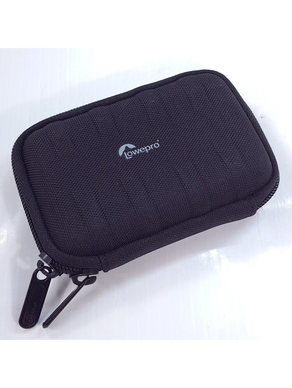 Lowepro Santiago 20 Camera case bag Black Hard Shell Protection pouch compact